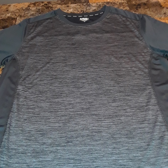 BLACK AND GRAY SHIRT - Picture 5 of 8